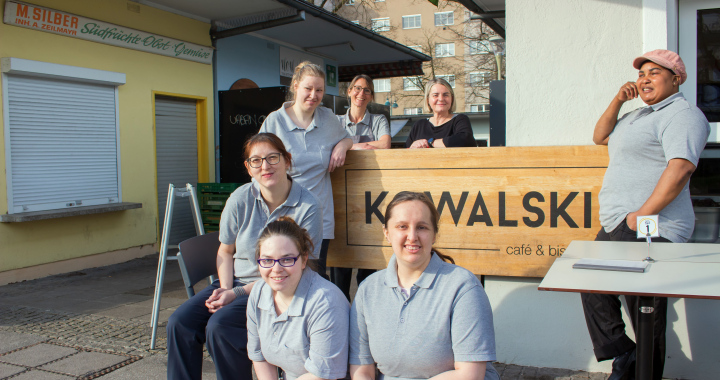 Das Team vom Kowalski Linz Südbahnhofmarkt